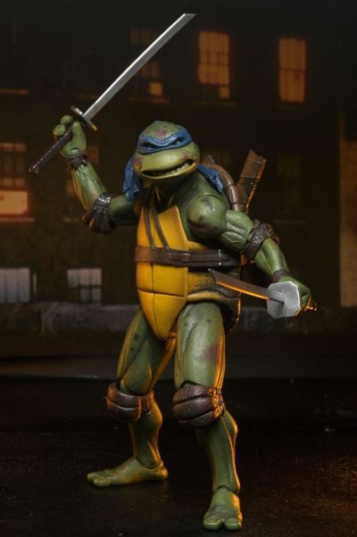 Tortugas Ninja (1990 Movie) Figura Roof Top Battle Shredder vs Leo 18 cm
