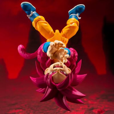 SH FIGUARTS COLLECTORS SHOP DRAGON BALL DAIMA SON GOKU SUPER SAIYAN 4 MINI