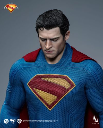 figura superman inart escala 1/6