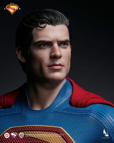 figura superman inart escala 1/6