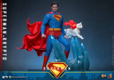 Superman y Krypto Hot Toys
