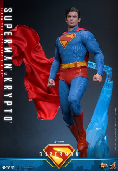 Superman y Krypto Hot Toys