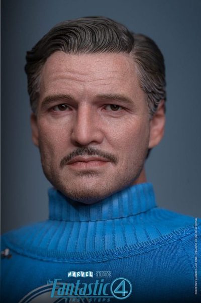 The Fantastic Four: First Steps Movie Masterpiece Action Figure 1/6 Mister Fantastic 30 cm