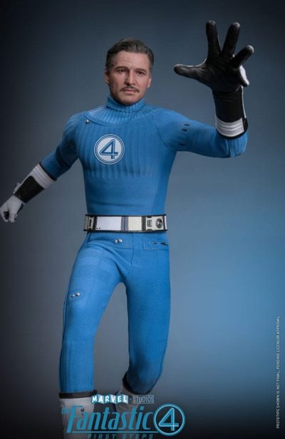 The Fantastic Four: First Steps Movie Masterpiece Action Figure 1/6 Mister Fantastic 30 cm