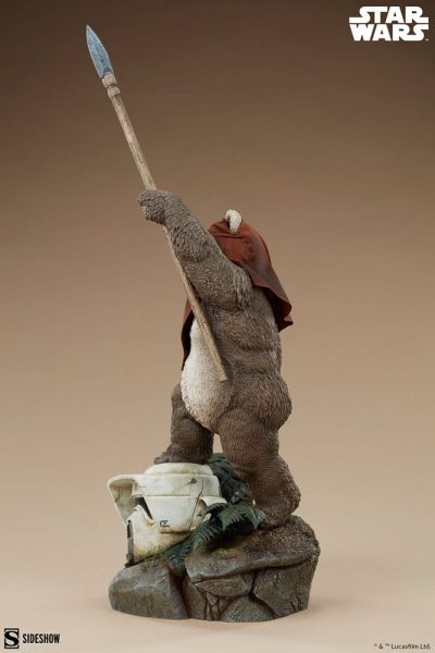 Star Wars: Episode VI - Return of the Jedi Premium Format Statue Wicket 46 cm
