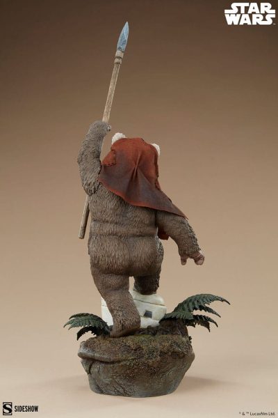 Star Wars: Episode VI - Return of the Jedi Premium Format Statue Wicket 46 cm