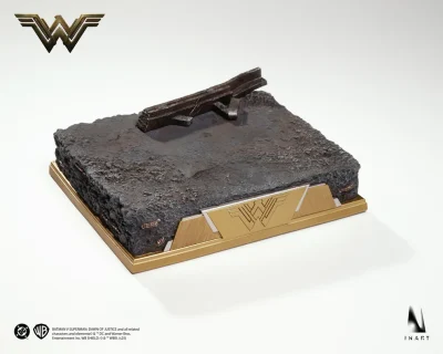 Figura Wonder Woman BvS INART