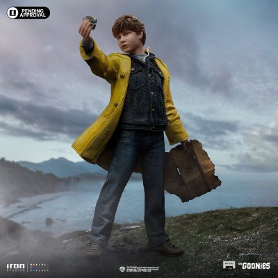 Mikey Walsh The Goonies Escala 1/10 Iron Studios