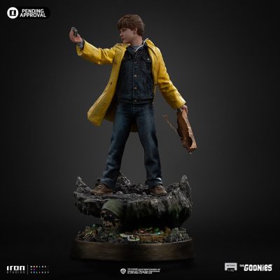 Mikey Walsh The Goonies Escala 1/10 Iron Studios