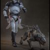 Star Wars: The Clone Wars Action Figure 1/6 Sergeant Hound 30 cm