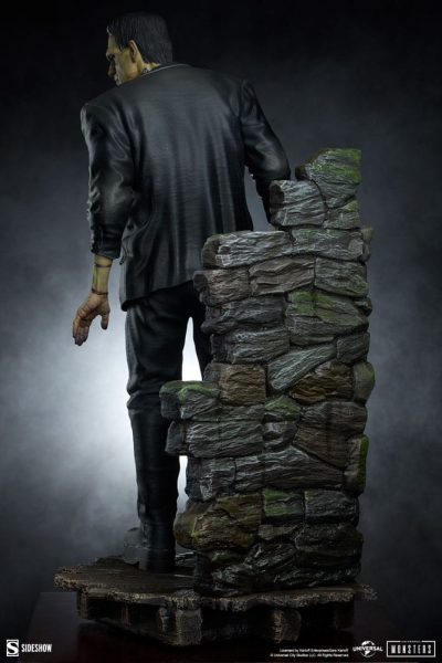 Frankenstein Premium Format Statue Frankenstein 57 cm