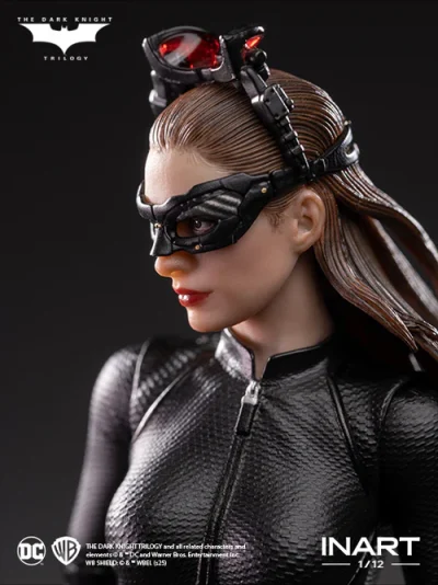 figura catwoman inart primer plano