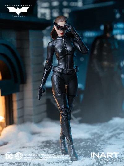 figura catwoman inart