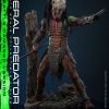 Prey Action Figure 1/6 Feral Predator (Battle Damaged Version) 37 cm