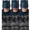 DC Comics MAFEX Action Figure Batman Damage Ver. (Batman: Hush Ver.) 16 cm