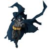 DC Comics MAFEX Action Figure Batman Damage Ver. (Batman: Hush Ver.) 16 cm