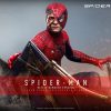 spiderman battle damage hot toys
