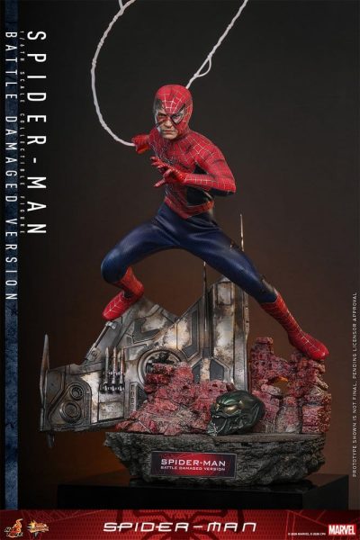 spiderman battle damage hot toys saltando con diorama