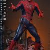 spiderman battle damage hot toys