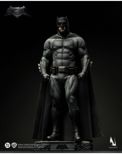 figura batman bvs inart