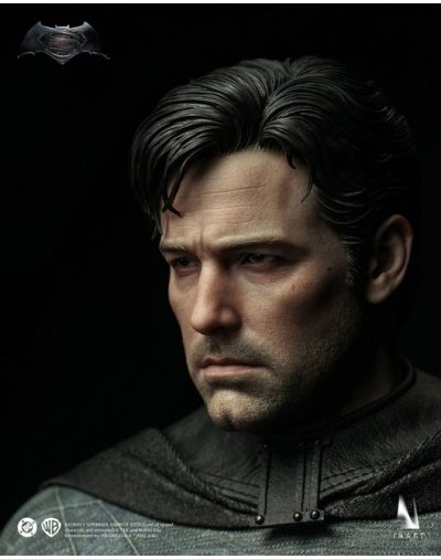 figura batman bvs inart primer plano