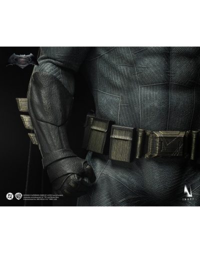 figura batman bvs inart