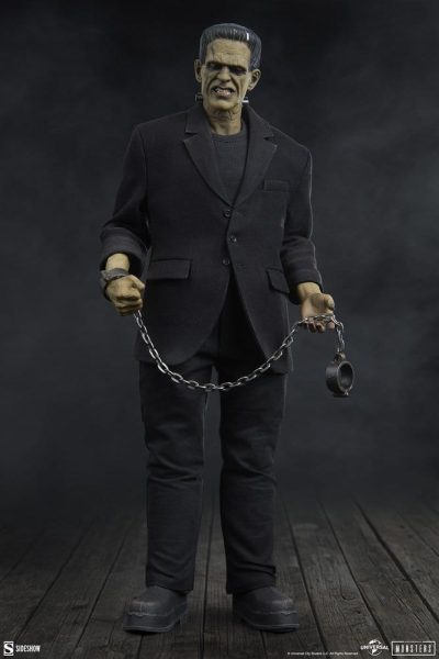 Universal Monsters Action Figure 1/6 Frankenstein (Deluxe Edition) 33 cm