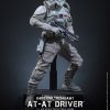 Star Wars Movie Masterpiece Figura 1/6 Imperial Remnant AT-AT Driver 30 cm