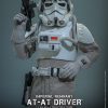 Star Wars Movie Masterpiece Figura 1/6 Imperial Remnant AT-AT Driver 30 cm