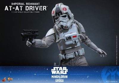 Star Wars Movie Masterpiece Figura 1/6 Imperial Remnant AT-AT Driver 30 cm