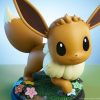 Pokémon Life-Size Figure Eevee 34 cm
