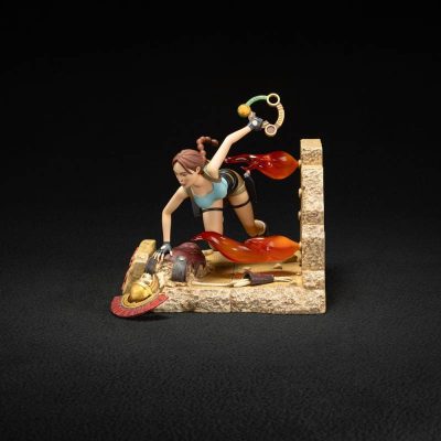 Estatua Lara Croft Tomb Raider
