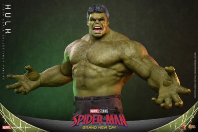 figura hulk spiderman brand new day hot toys