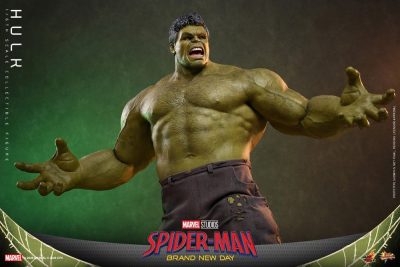 figura hulk spiderman brand new day hot toys