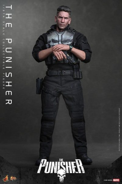 figura punisher hot toys