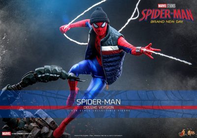 igura spiderman brand new day deluxe hot toys
