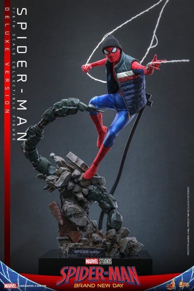 igura spiderman brand new day deluxe hot toys