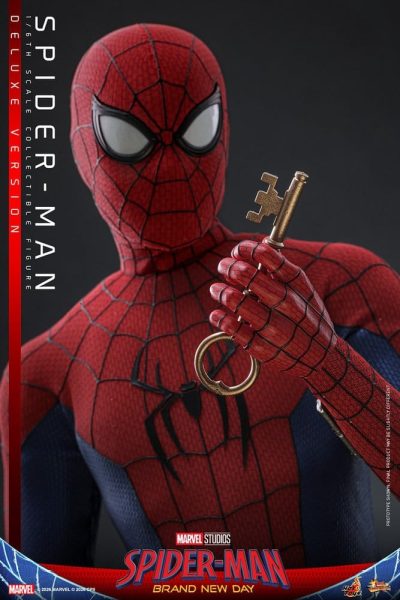 igura spiderman brand new day deluxe hot toys con llave