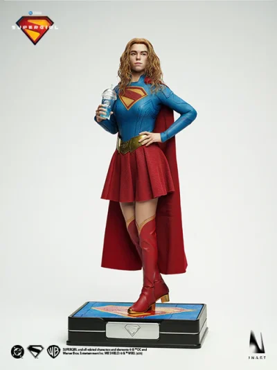 figura supergirl inart
