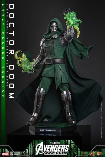 doctor doom figura hot toys avengers doomsday