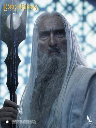 figura saruman inart primer plano