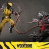 deluxe figura wolverine videogame hot toys lobezno detalle rojo omega