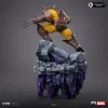 estatua wolverine infinity gauntlet iron studios parte trasera